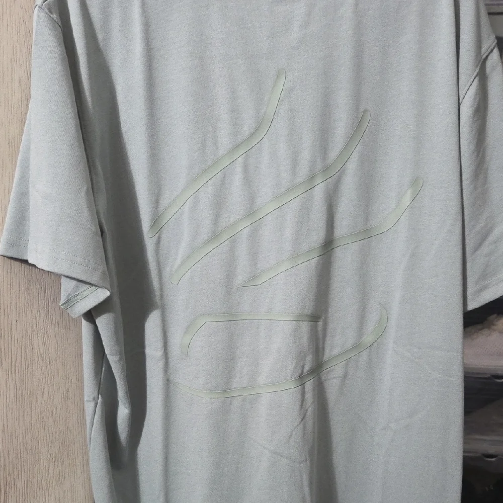 Under Armour Steph Curry Short Sleeve Tee - Picture 2 of 3